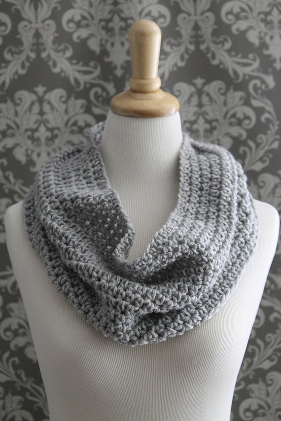 Free Easy Cowl Crochet Pattern